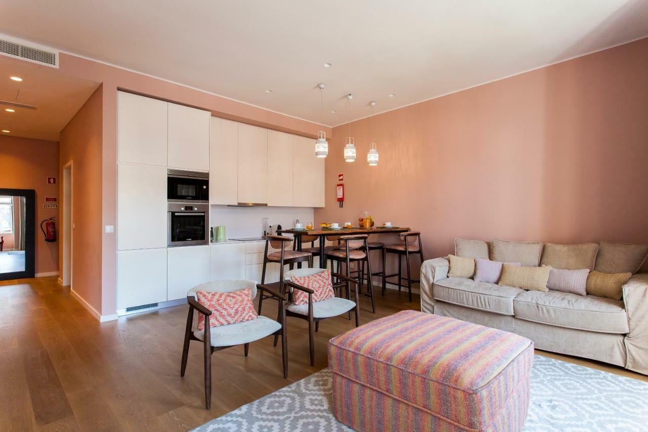 ליסבון Joivy Sublime 2Br Apt On Restauradores Square Nearby Rossio Station מראה חיצוני תמונה