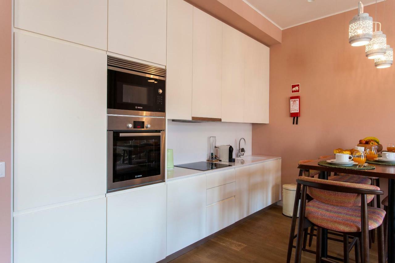 ליסבון Joivy Sublime 2Br Apt On Restauradores Square Nearby Rossio Station מראה חיצוני תמונה